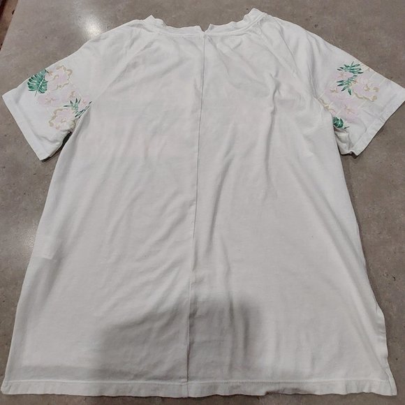 CC COLLECT Women's 100% Cotton White Short Sleeves w/Floral Print Tee - Medium - Picture 4 of 13